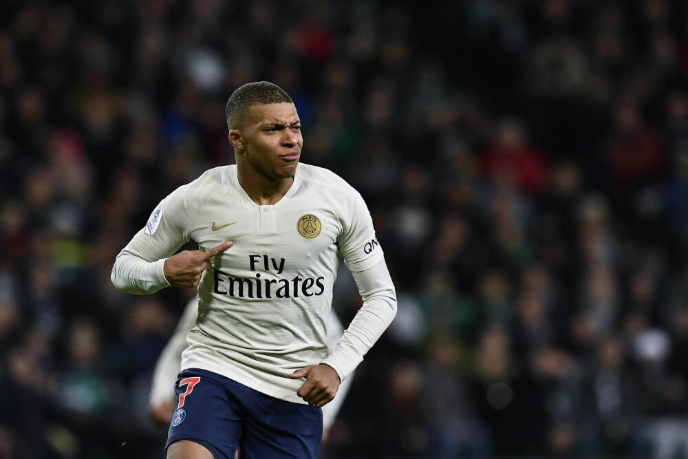 体视界丨2025中国职工足球超级联赛在大连开幕；亚洲区直通世界杯8队确定